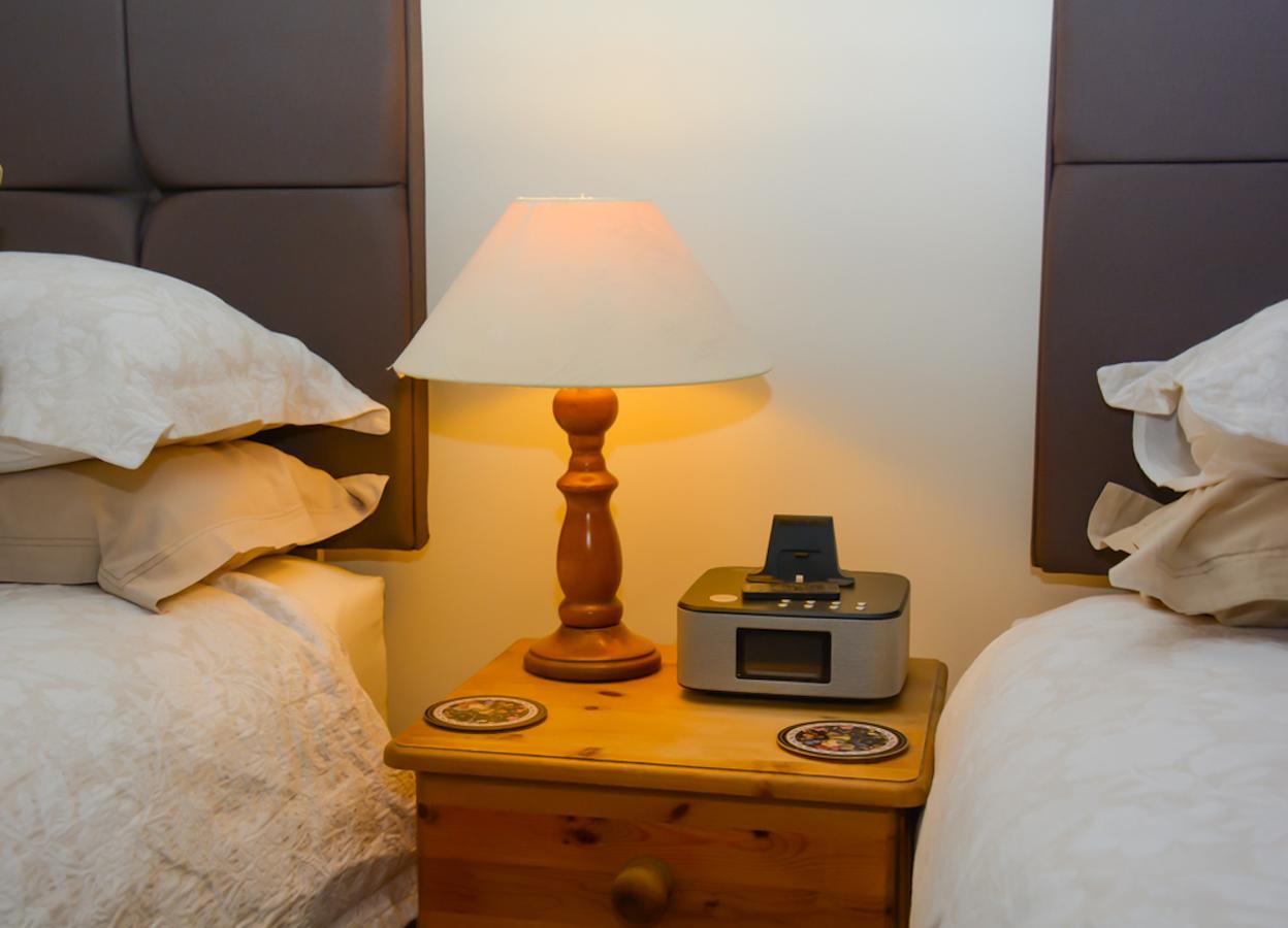 Clarke Cottage Guest House Dunfermline Eksteriør billede